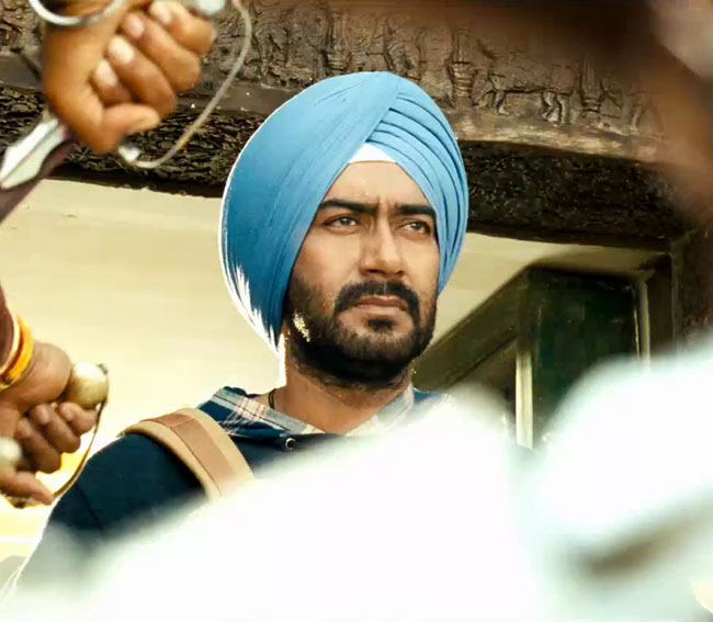 'सन ऑफ सरदार' में सोनाक्षी का जलवा | 2011 की हिट फिल्‍में