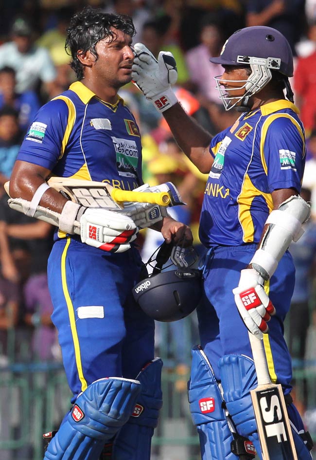 गंभीर, रैना के तूफान में उड़ा श्रीलंका