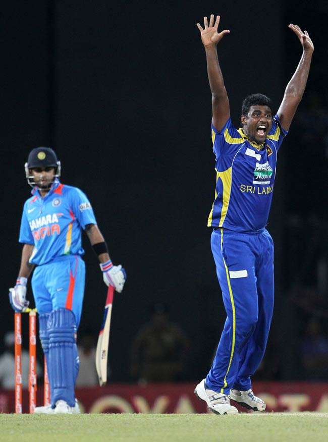 गंभीर, रैना के तूफान में उड़ा श्रीलंका