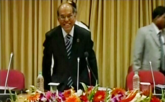 17 जुलाई 2012: तस्‍वीरों में दिनभर की अहम खबरें | पढ़ें