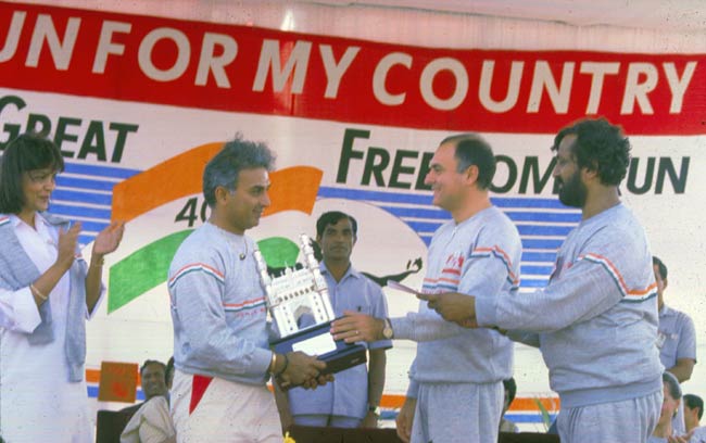 'लिटिल मास्टर' सुनील गावस्‍कर की अनदेखी तस्वीरें