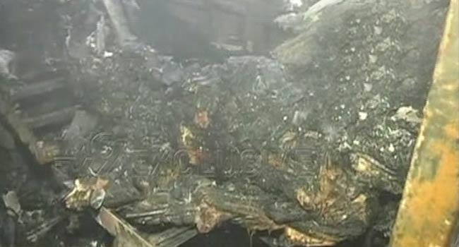 तस्वीरों में देखें कैसे चेन्नई एक्सप्रेस बनी 'द बर्निंग ट्रेन'