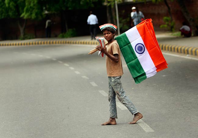 अनशन के दूसरे दिन की तस्‍वीरें | पहले दिन की तस्‍वीरें