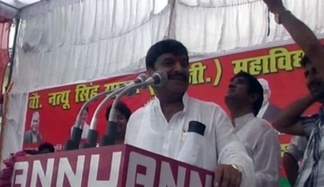 22 जुलाई 2012: तस्वीरों में दिनभर की बड़ी खबरें | पढ़ें