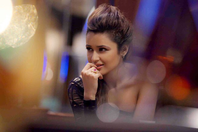 खूबसूरत युविका चौधरी Happy Birthday