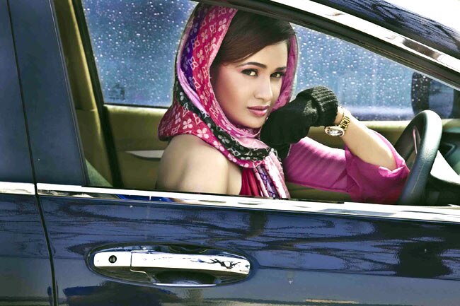 खूबसूरत युविका चौधरी Happy Birthday