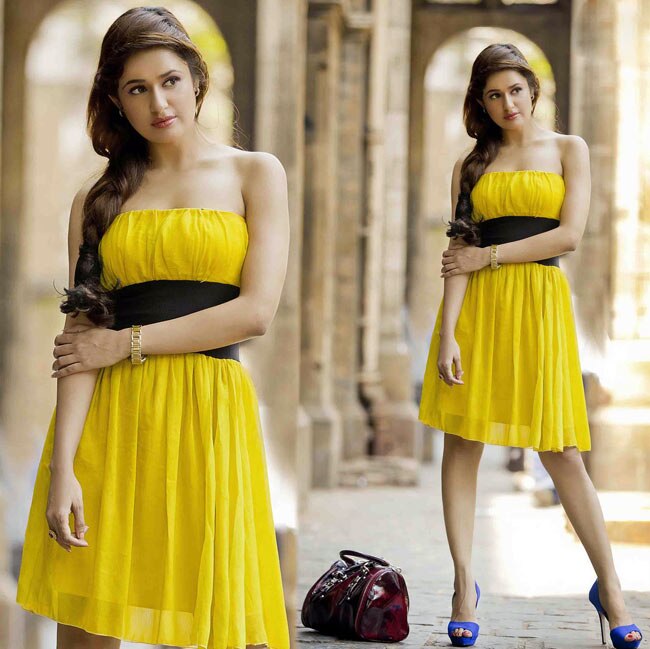 खूबसूरत युविका चौधरी Happy Birthday