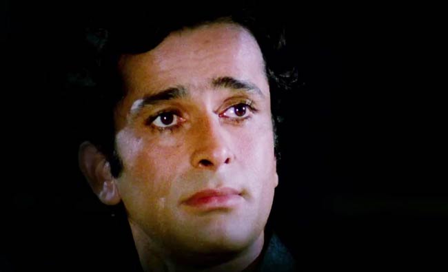 बॉलीवुड में छाया है यश चोपड़ा के 'रोमांस' का जादू