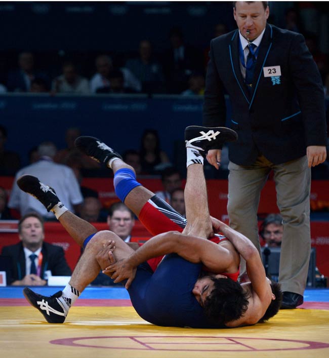 अमित और नरसिंह यादव दोनों ने किया निराश