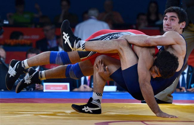 अमित और नरसिंह यादव दोनों ने किया निराश