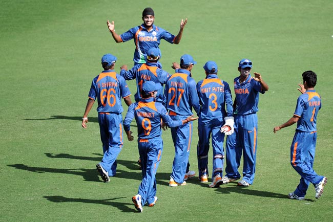 U-19 World Cup: फाइनल में टीम इंडिया  | पढ़ें