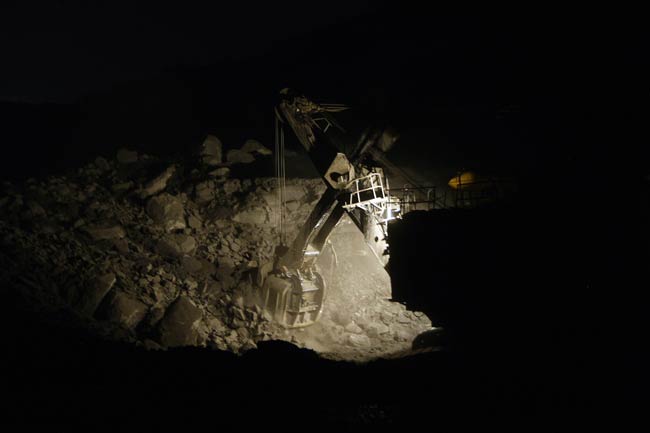 कोयला घोटाले से मनमोहन की बढ़ी मुश्किलें | क्‍या है CAG रिपोर्ट में