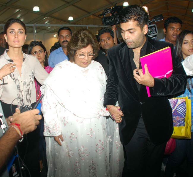 Lakme Fashion Week: पहले दिन की झलकियां | सेक्‍सी मेगन