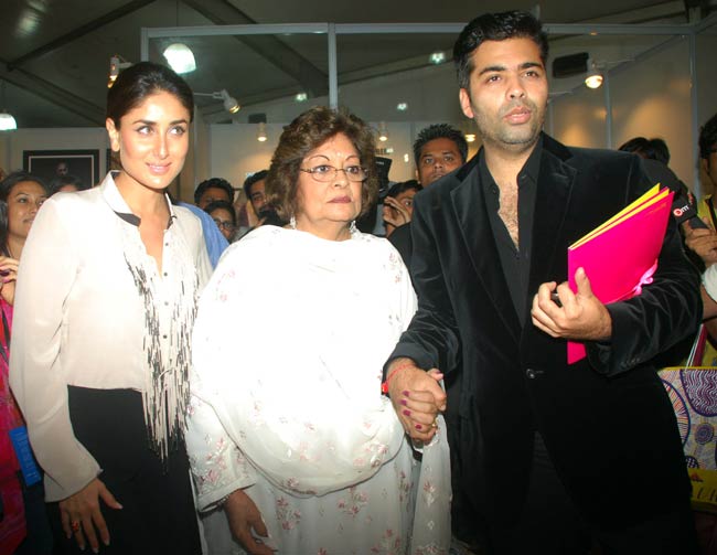 Lakme Fashion Week: पहले दिन की झलकियां | सेक्‍सी मेगन