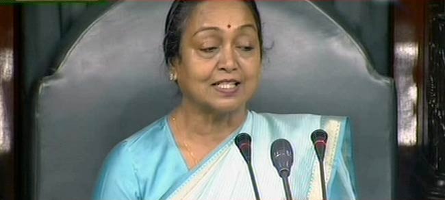 पूर्वोत्तर के वाशिंदों के साथ खड़ी हुई संसद