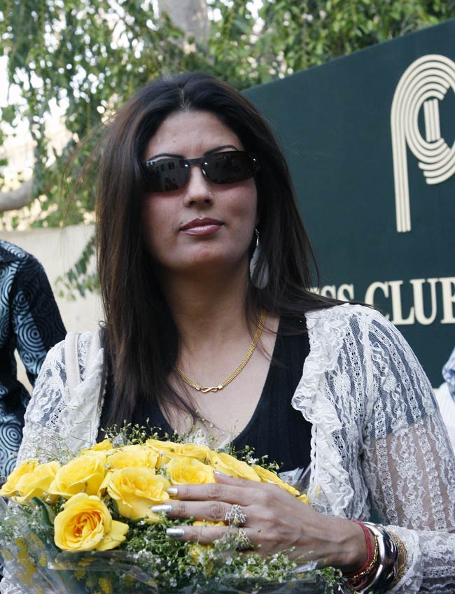 हमेशा के लिए गुम हो गई चांद की फ़िज़ा