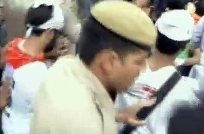 तस्वीरों में अरविंद केजरीवाल की 'कोयला' क्रांति | 25 तस्वीरें