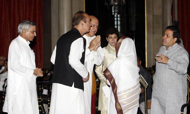 हामिद अंसारी ने ली उपराष्‍ट्रपति पद की शपथ