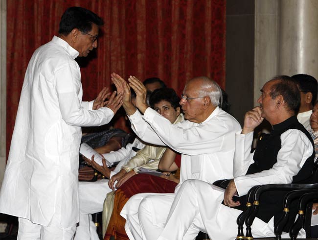 हामिद अंसारी ने ली उपराष्‍ट्रपति पद की शपथ