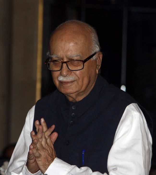 हामिद अंसारी ने ली उपराष्‍ट्रपति पद की शपथ