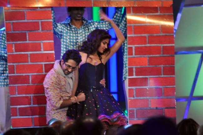 क्रेडाइ रियल स्‍टेट अवार्ड में बॉलीवुड सितारे | बॉलीवुड की परियां