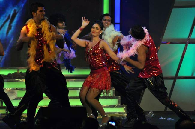 क्रेडाइ रियल स्‍टेट अवार्ड में बॉलीवुड सितारे | बॉलीवुड की परियां