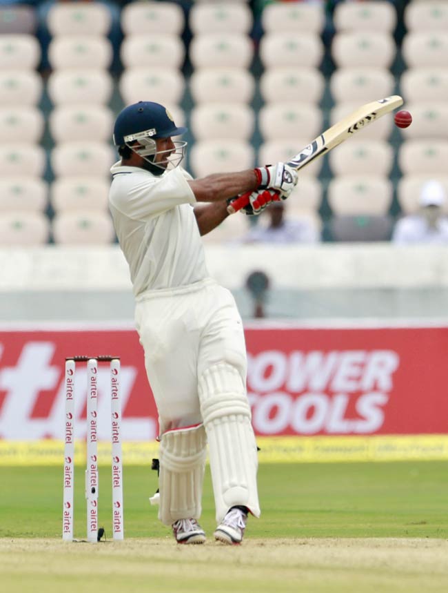 हैदराबाद टेस्ट Day-2: न्यूजीलैंड के खिलाफ भारत मजबूत