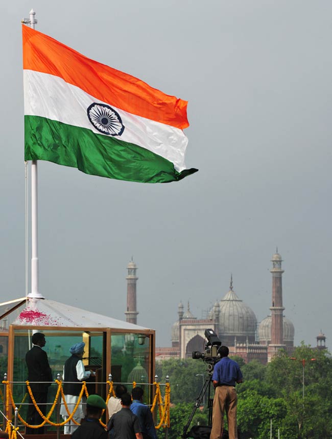 66वें स्वतंत्रता दिवस पर देश पर चढ़ा आजादी का रंग