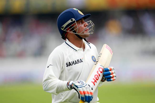 हैदराबाद टेस्टः चेतेश्वर पुजारा ने जमाया शतक