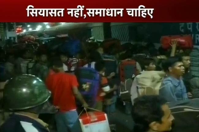 कर्नाटक से पूर्वोत्तर वासियों का पलायन जारी  | असम हिंसा