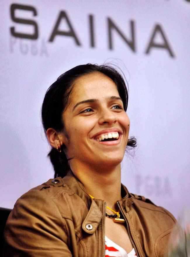 सायना का भव्‍य स्‍वागत, दीवाली और होली साथ-साथ