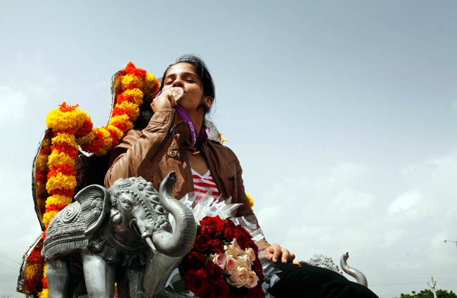 सायना का भव्‍य स्‍वागत, दीवाली और होली साथ-साथ