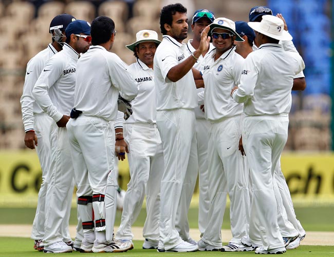 2nd Test Match: पहले दिन कप्‍तान टेलर का शतक