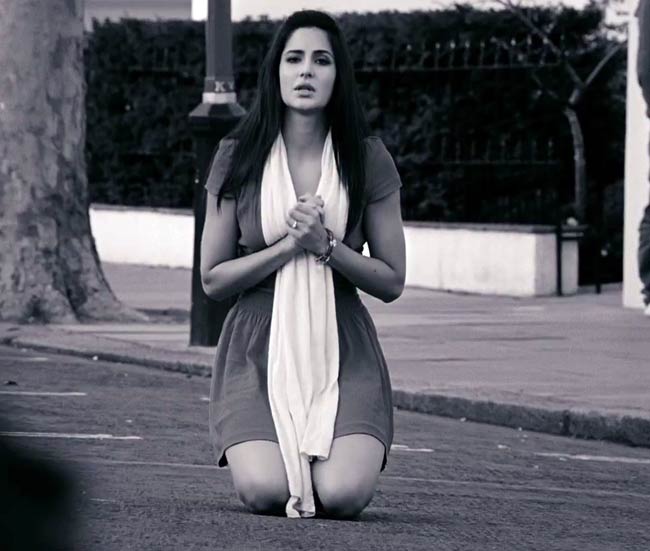 'जब तक है जान' में शाहरुख की नई प्रेम कहानी‎ | शाहरुख