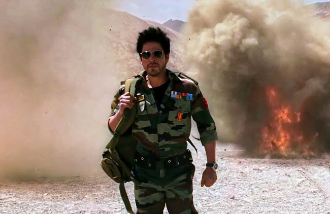 'जब तक है जान' में शाहरुख की नई प्रेम कहानी‎ | शाहरुख