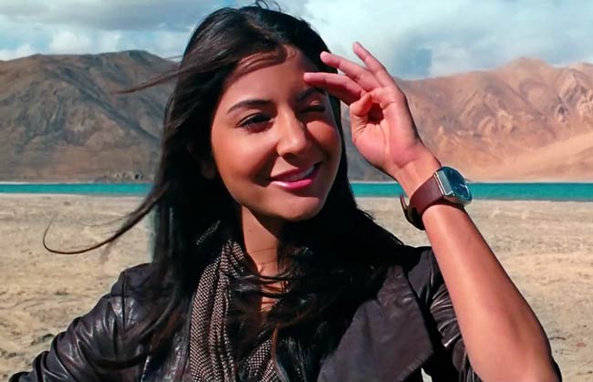 'जब तक है जान' में शाहरुख की नई प्रेम कहानी‎ | शाहरुख