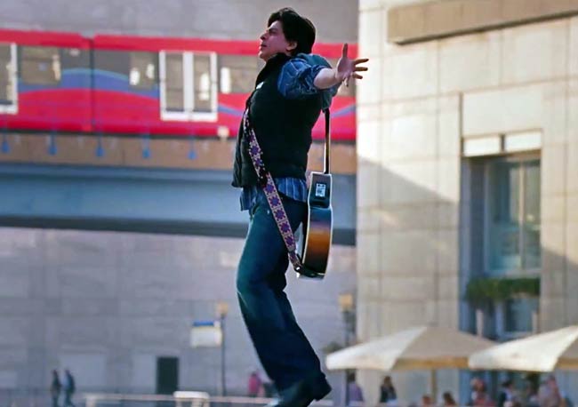 'जब तक है जान' में शाहरुख की नई प्रेम कहानी‎ | शाहरुख