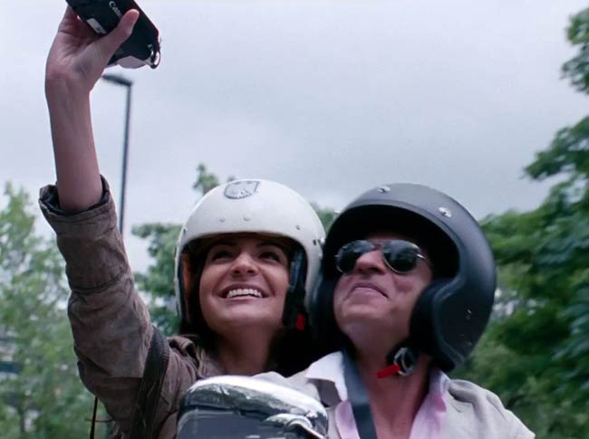 'जब तक है जान' में शाहरुख की नई प्रेम कहानी‎ | शाहरुख