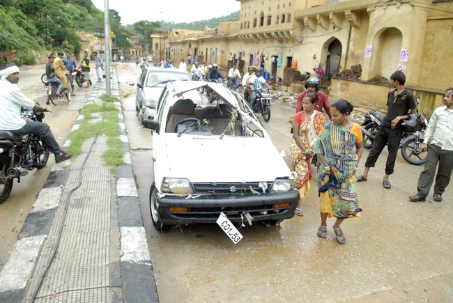 भारी बारिश से बदहाल हुआ जयपुर