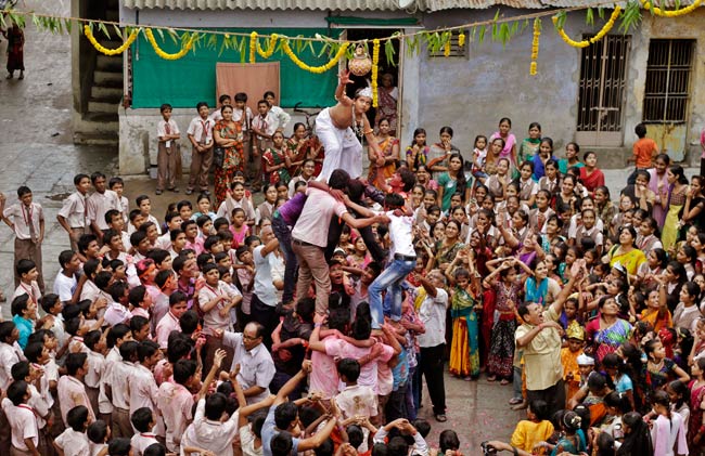 जन्‍माष्‍टमी की उमंग पर दही-हांडी के रंग | जन्‍माष्‍टमी की धूम