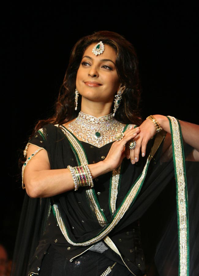 इंडिया इंटरनेशनल ज्‍वेलरी वीक में सितारों का जलवा