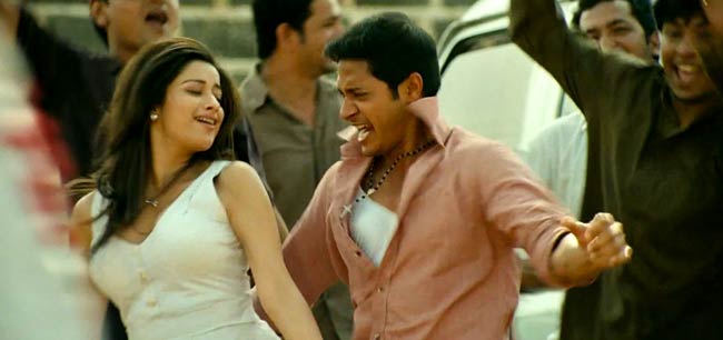 'कमाल धमाल मालामाल' का फर्स्टलुक | दक्षिण का जलवा