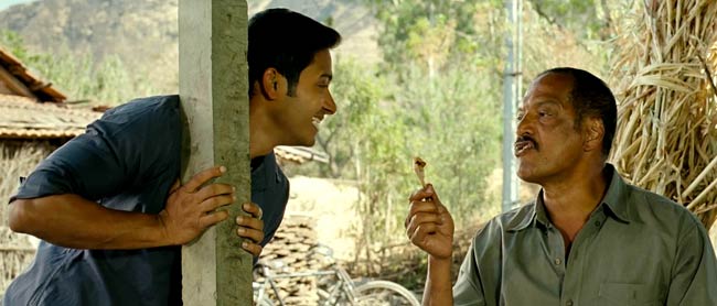 'कमाल धमाल मालामाल' का फर्स्टलुक | दक्षिण का जलवा