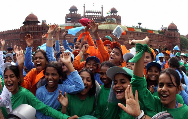 66वें स्वतंत्रता दिवस पर देश पर चढ़ा आजादी का रंग