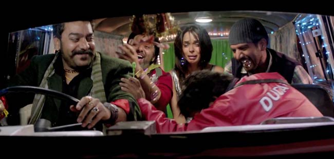 'KLPD' का फर्स्ट लुक | मल्लिका की न्‍यूड फोटो...