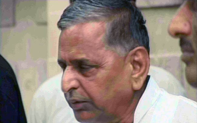 19 अगस्त 2012: तस्वीरों में दिनभर की बड़ी खबरें | पढ़ें