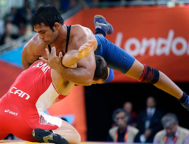 अमित और नरसिंह यादव दोनों ने किया निराश