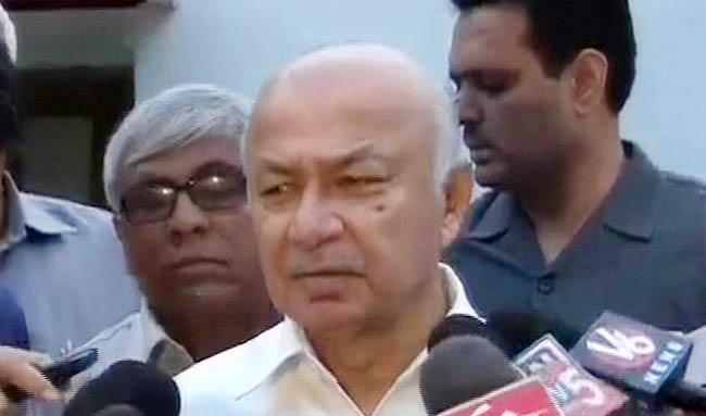 11 अगस्त 2012: तस्वीरों में दिनभर की अहम खबरें | पढ़ें