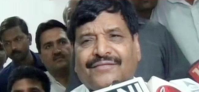 11 अगस्त 2012: तस्वीरों में दिनभर की अहम खबरें | पढ़ें