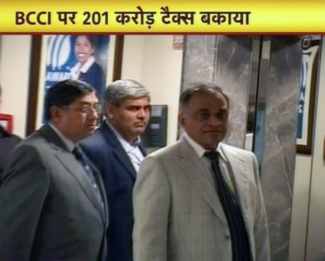 23 अगस्त 2012: तस्वीरों में दिनभर की बड़ी खबरें   | पढ़ें